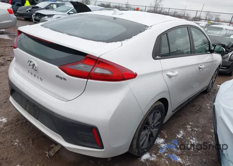 2018 Hyundai Ioniq Plug-In Hybrid z USA, uszkodzony, nr VIN KMHC65LD3JU061811